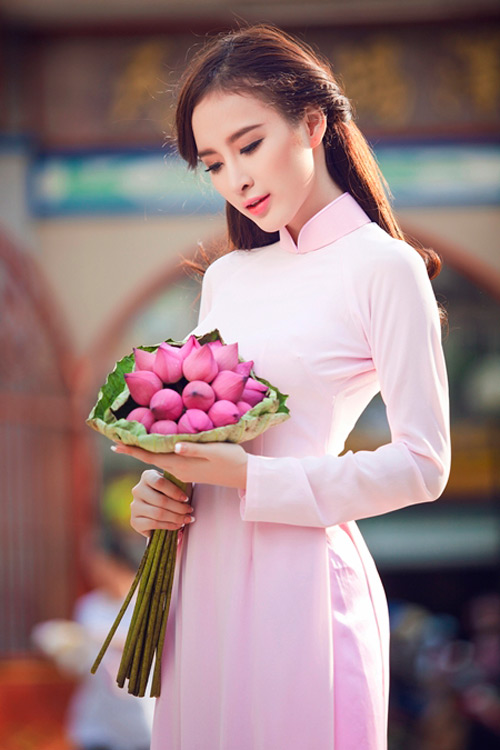 Khen chê quanh thời trang tóc của Angela Phương Trinh - 9