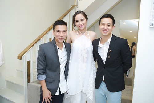 HH Thu Thảo mặc đơn giản vẫn xinh như thiên thần - 9
