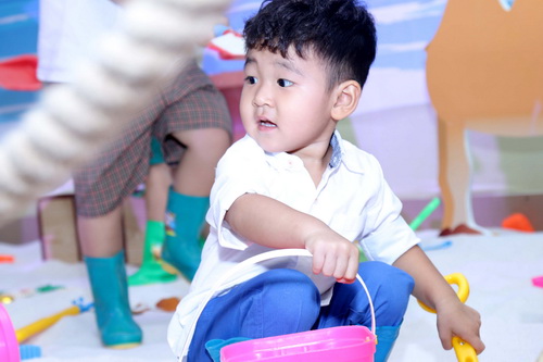 Diệp Bảo Ngọc khoe con trai bụ bẫm, đáng yêu - 14