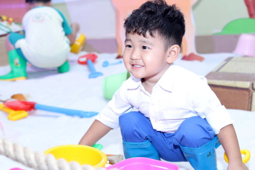 Diệp Bảo Ngọc khoe con trai bụ bẫm, đáng yêu - 15