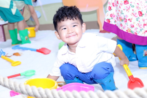 Diệp Bảo Ngọc khoe con trai bụ bẫm, đáng yêu - 16