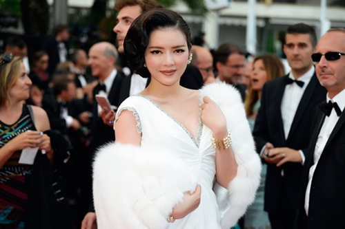 Lý Nhã Kỳ bị ốm nặng sau khi dự LHP Cannes - 2