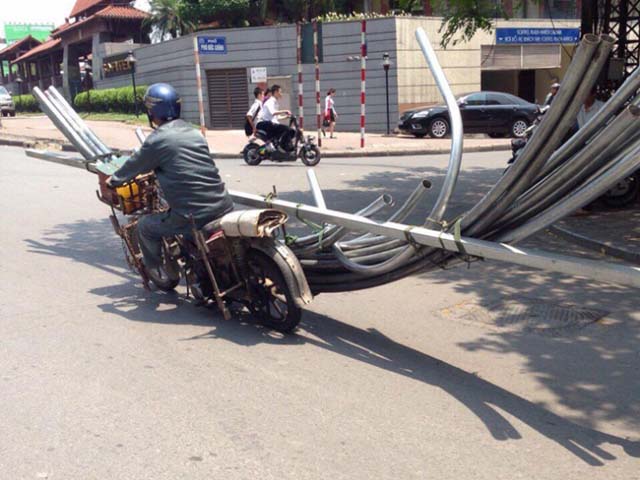 Phát hoảng với quot;người vận chuyểnquot; phiên bản Việt - 3