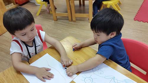 Ngắm vẻ đáng yêu của nhóc tỳ nhà Thái Hòa - 4