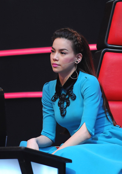 Mỹ Tâm không hề thua kém Hà Hồ trên ghế nóng The Voice - 15