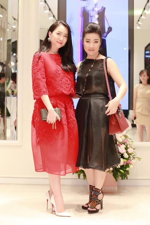 Linh Nga tươi tắn hơn sau sóng gió hôn nhân - 6