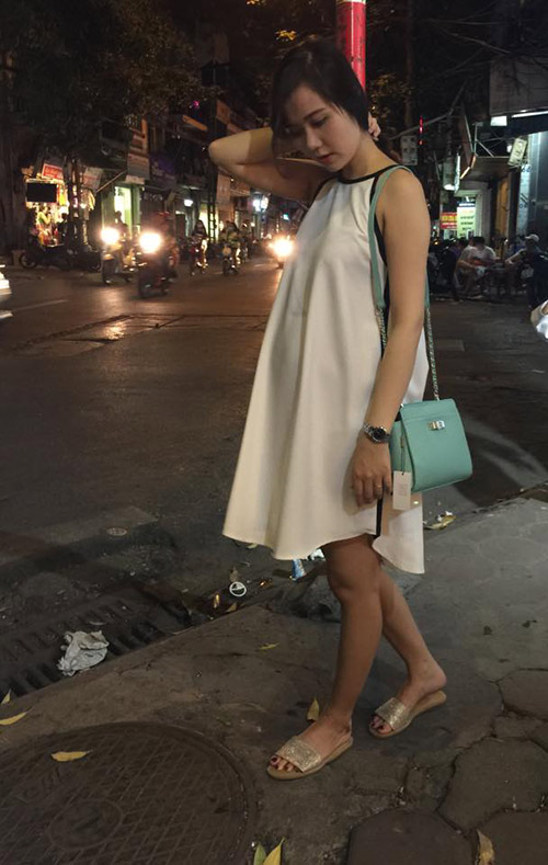 Diễn viên Huyền Lizzie mang thai tháng thứ 5 - 2
