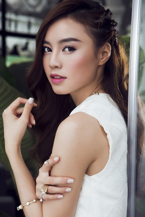 Lan Ngọc: quot;Tôi thua Tóc Tiên về ngoại hìnhquot; - 4