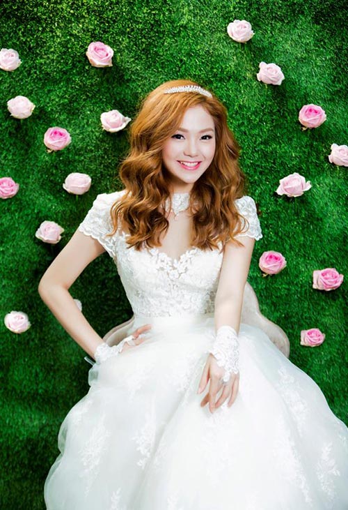 Mướt mắt ngắm thân hình nuột nà của Sao Việt tuần qua - 15