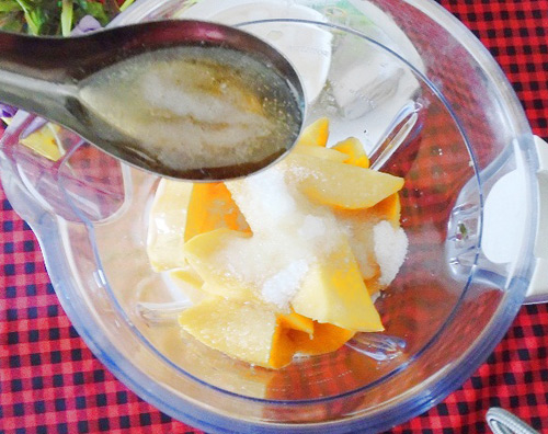 Sinh tố xoài thạch dừa tươi mát - 6