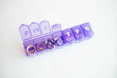 11 mẹo xếp đồ siêu gọn trong vali khi đi du lịch - 2