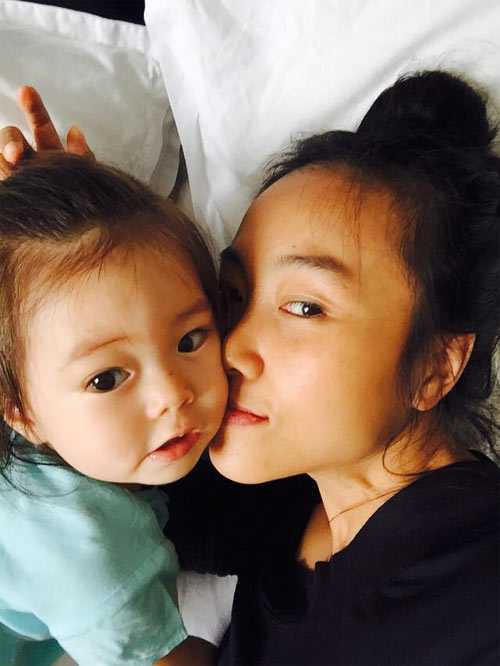 Đoan Trang ngập tràn hạnh phúc khi gặp lại con gái - 4