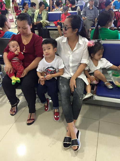 Đoan Trang ngập tràn hạnh phúc khi gặp lại con gái - 14