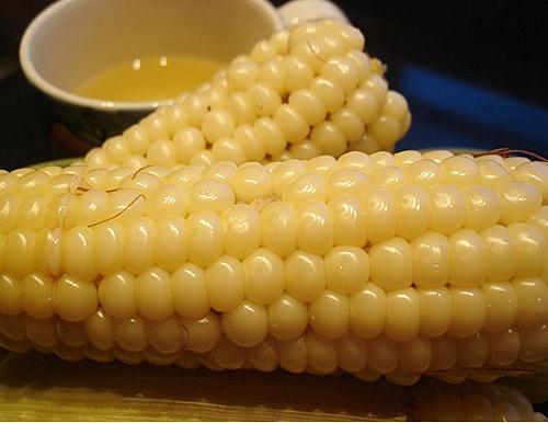 Rước bệnh ung thư vì ngô luộc vỉa hè - 2