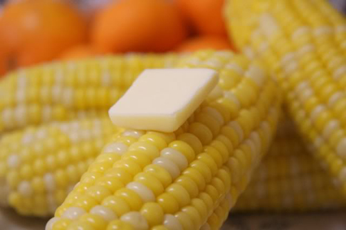 Rước bệnh ung thư vì ngô luộc vỉa hè - 1