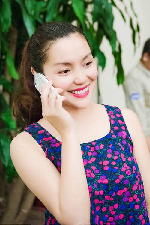 Ngọc Anh khoe mặt mộc vui đùa bên con gái - 2