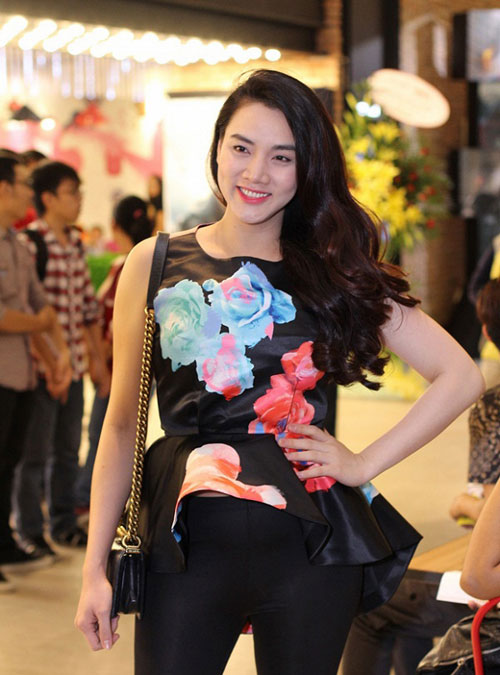 Ghen tị với màn tái xuất ấn tượng của sao Việt sau sinh - 1