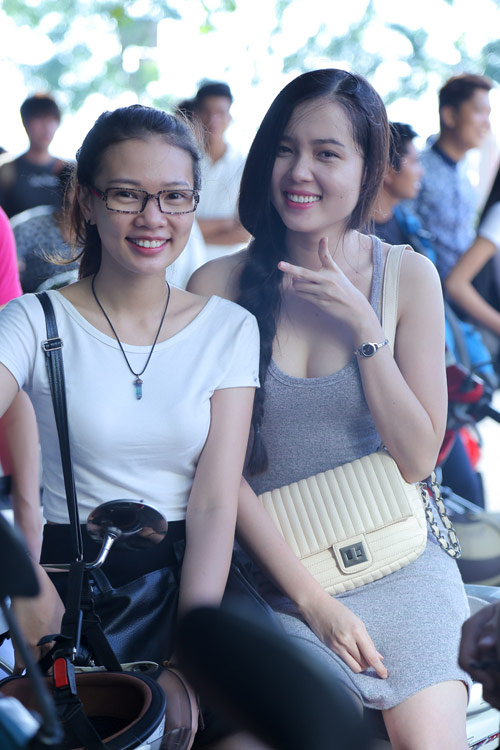 Trai gái miền Tây nườm nượp đi sơ tuyển VNTM 2015 - 7