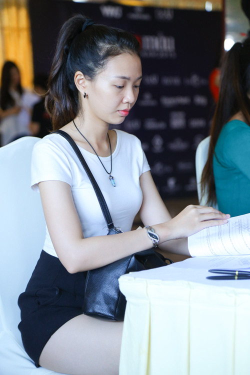 Trai gái miền Tây nườm nượp đi sơ tuyển VNTM 2015 - 8