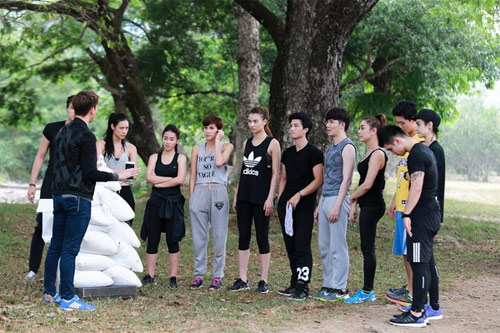 Điệp vụ tuyệt mật: Hồng Quế công khai tình cảm với Harry Lu - 2