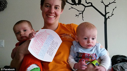 Mang thai đôi 35 tuần, mẹ vẫn “trồng cây chuối” cực đỉnh - 7