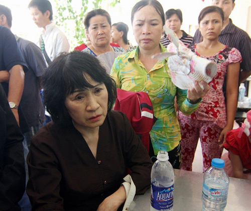 Có những nỗi đau vượt qua thù hận - 1