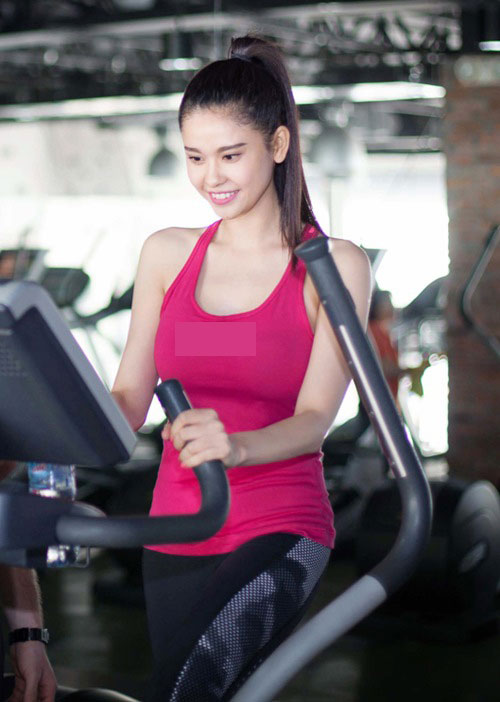 Trương Quỳnh Anh lái xe Tim tặng đi tập thể dục - 5