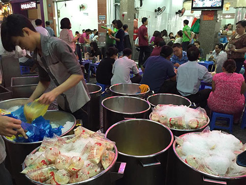 Hàng chè Thái bán cả nghìn ly mỗi tối ở Sài Gòn - 4