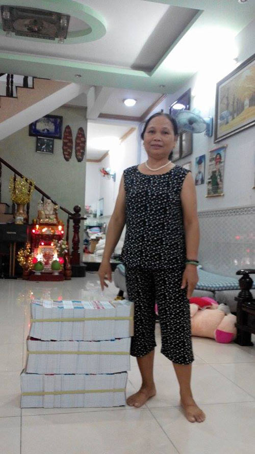 Cô giáo kêu gọi ủng hộ đồ dùng cho học sinh nghèo - 5