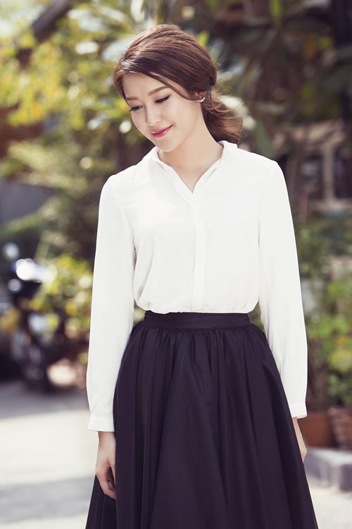 Á hậu Huyền My dịu dàng dạo phố - 2