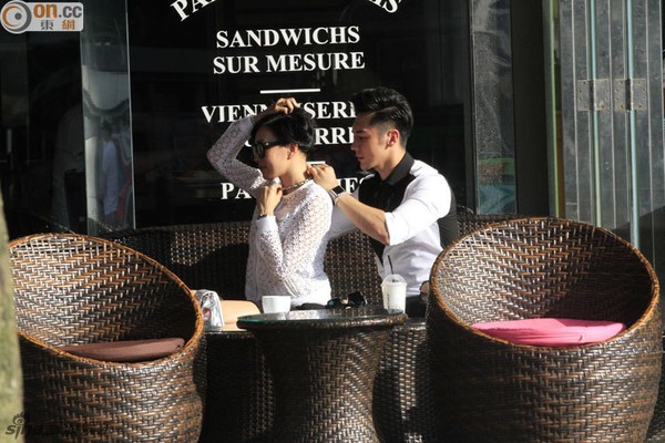 Huỳnh Dịch lộ mặt quot;sưng phùquot; xuống sắc - 11