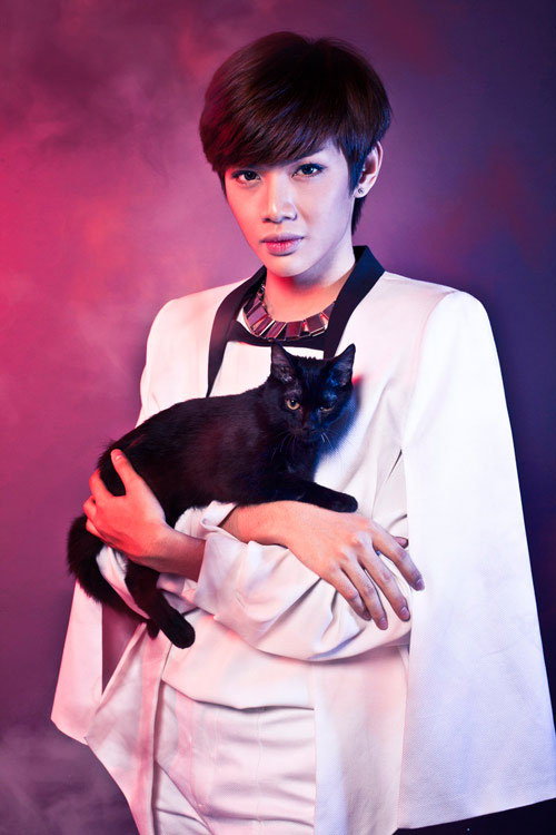 Choáng vì Đào Bá Lộc trang điểm đậm hơn cả chị em - 4