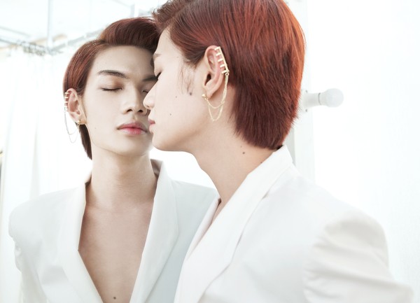 Choáng vì Đào Bá Lộc trang điểm đậm hơn cả chị em - 2