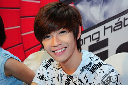 Choáng vì Đào Bá Lộc trang điểm đậm hơn cả chị em - 13