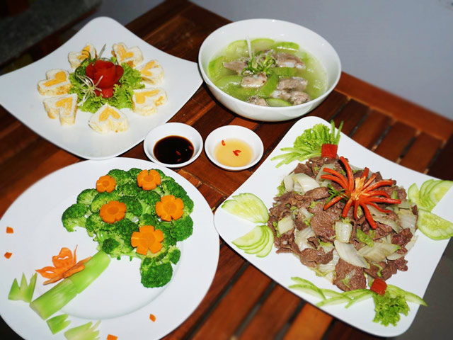 Thực đơn 100.000 đồng cho 4 món - 1