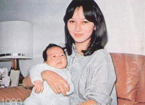 Những bà mẹ trẻ nhất showbiz Hoa ngữ - 6