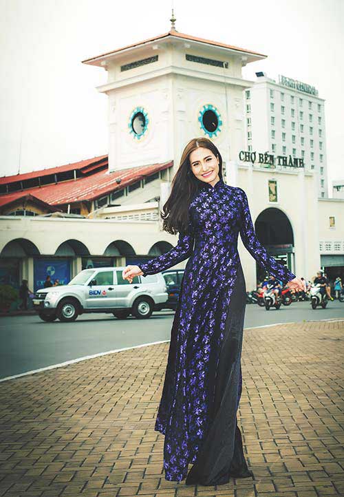 Dương Hiểu Ngọc dịu dàng, tinh tế với áo dài - 1