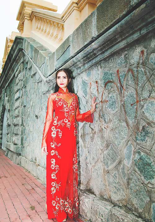 Dương Hiểu Ngọc dịu dàng, tinh tế với áo dài - 7