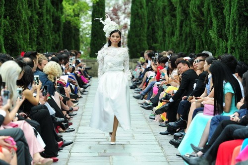 NTK Đỗ Mạnh Cương lăng-xê quot;mốt lạquot; giữa mùa hè - 15