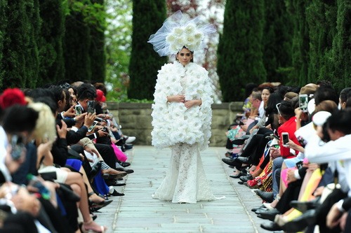 NTK Đỗ Mạnh Cương lăng-xê quot;mốt lạquot; giữa mùa hè - 18