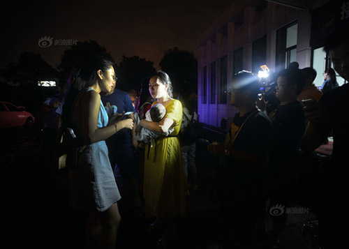 TQ: Toàn cảnh vụ bắt cóc bé 5 tháng giữa nơi công cộng gây xôn xao - 9