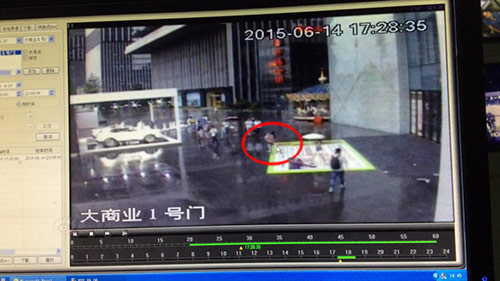 TQ: Toàn cảnh vụ bắt cóc bé 5 tháng giữa nơi công cộng gây xôn xao - 7