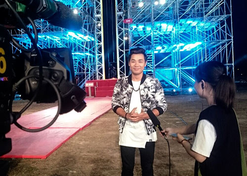 MC Nguyên Khang học hỏi nhiều điều từ Lại Văn Sâm - 9