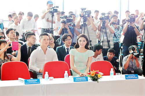 HH Kỳ Duyên giản dị nhưng vẫn toả sáng tại sự kiện - 1