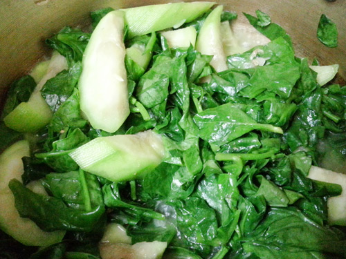 Canh cua nấu mồng tơi, mướp hương thanh mát - 11