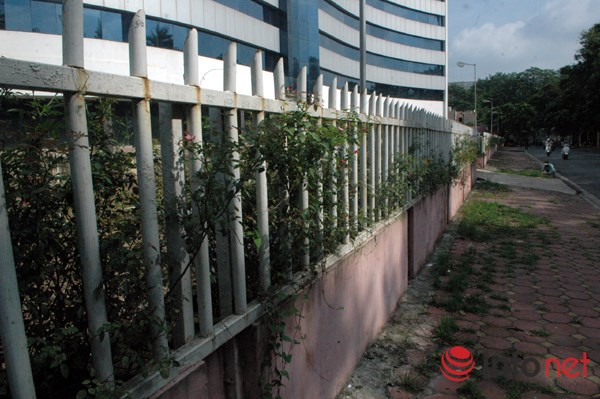 Bệnh viện quốc tế quot;5 saoquot; gần 20 năm xây dựng vẫn ngổn ngang - 10