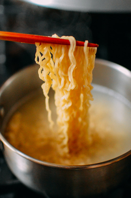 Mì xào thập cẩm ngon ơi là ngon - 1