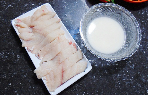 Bữa sáng ngon mê với bún cá tại nhà - 3