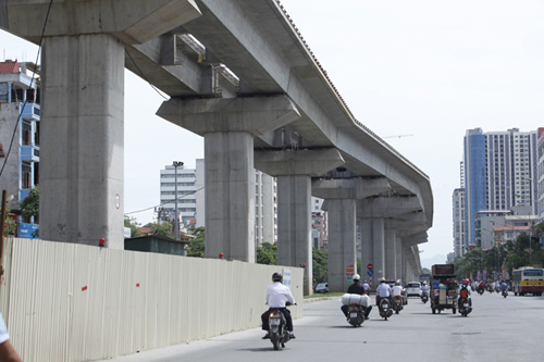 Vì sao đường sắt trên cao uốn lượn, cong phình? - 4