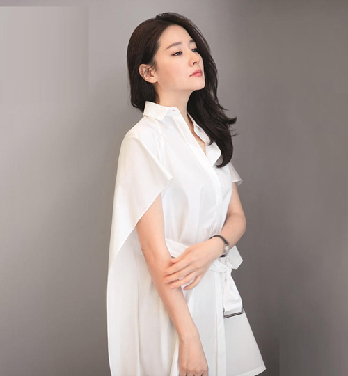 Bố Won Bin khen ngợi con dâu Lee Na Young - 4